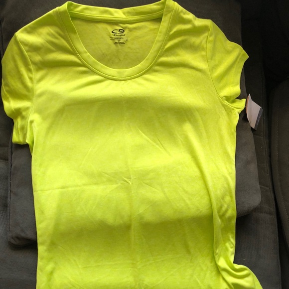 Champion work out Tee w/Tags - Picture 1 of 1